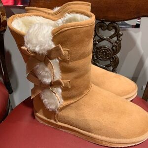 Cozy Tan Women's Boots with Bow Detail